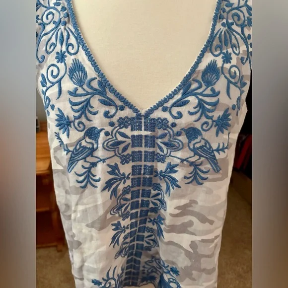 Johnny Was Pearl Camo Harriet Linen Tank Top - Picture 3 of 12